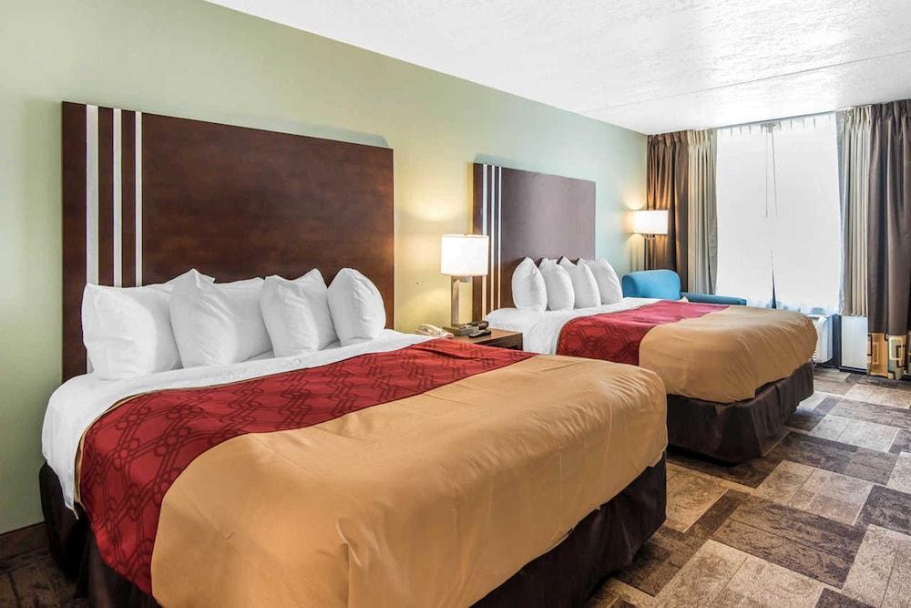 Econo Lodge Inn & Suites Fairgrounds Des Moines Ngoại thất bức ảnh