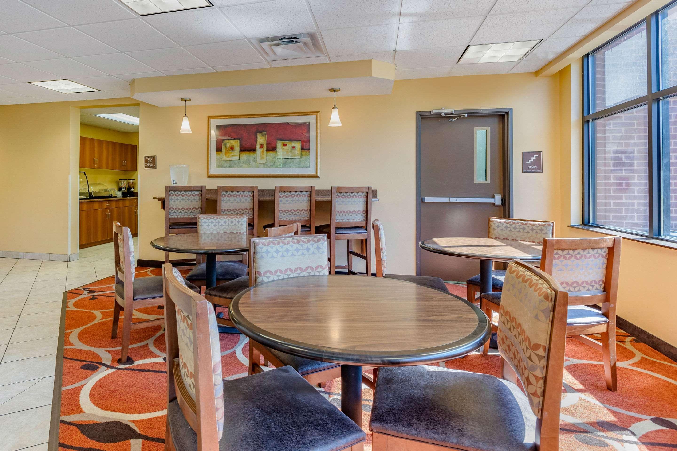 Econo Lodge Inn & Suites Fairgrounds Des Moines Ngoại thất bức ảnh